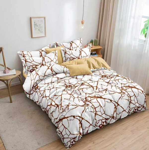 Duvet 33 (Queen/Ghs350)